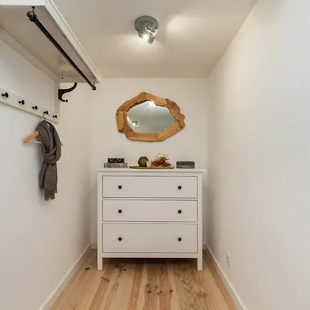 Cozy Loft For 3 Near Marques De Pombal Apartment Lisbon