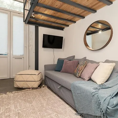 Cozy Loft For 3 Near Marques De Pombal * Lisboa